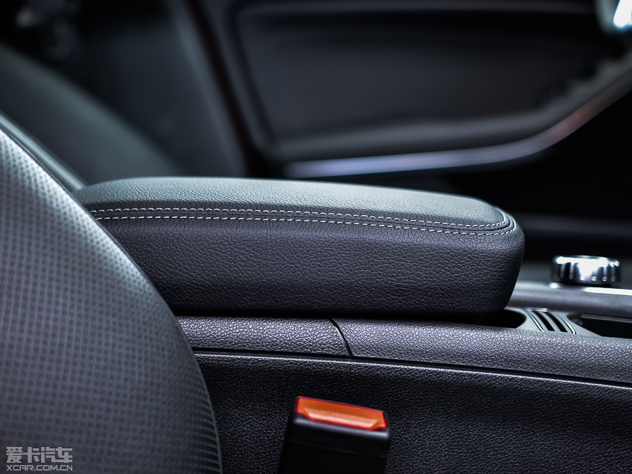 2015YGLA(M) GLA 260 4MATIC