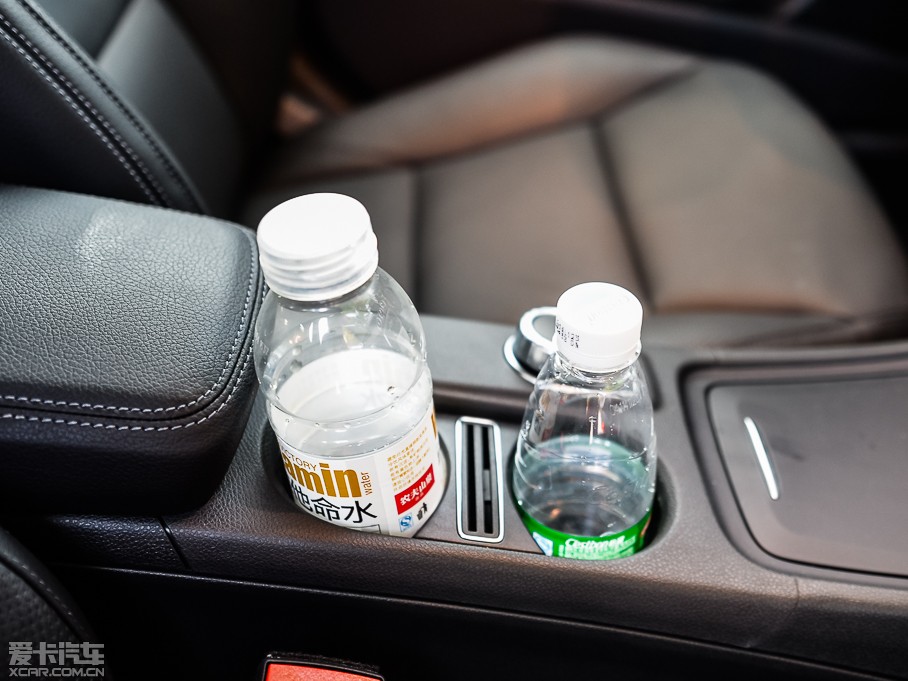 2015YGLA(M(jn)) GLA 260 4MATIC