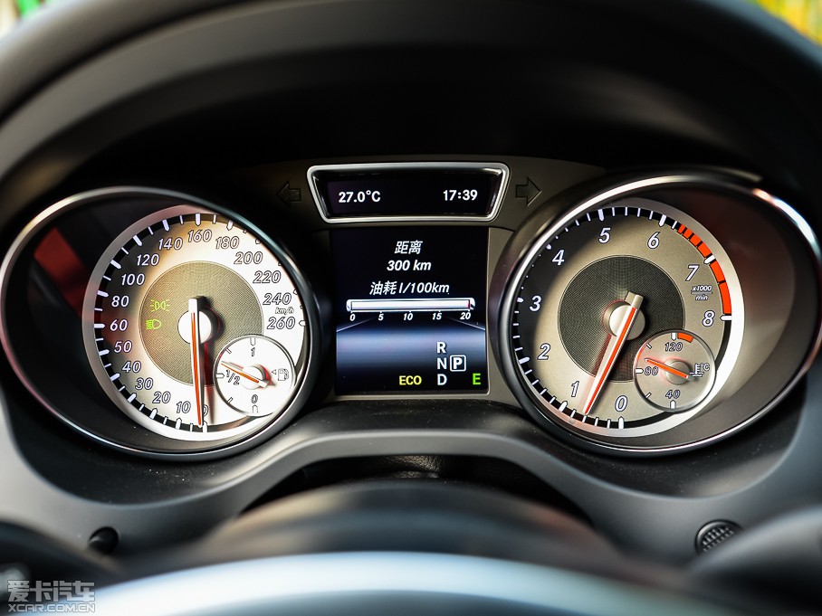 2015YGLA(M) GLA 260 4MATIC