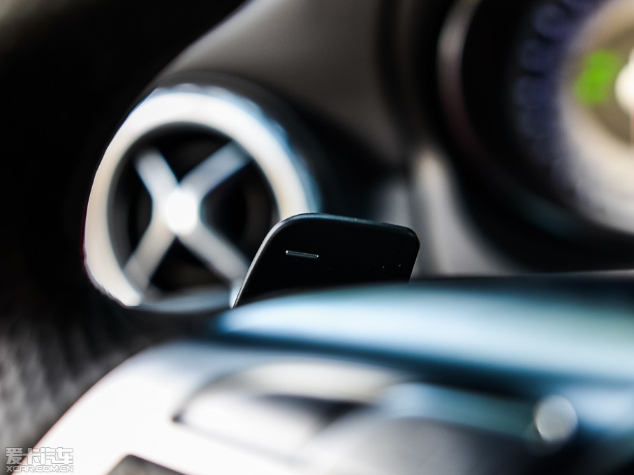 2015YGLA(M) GLA 260 4MATIC