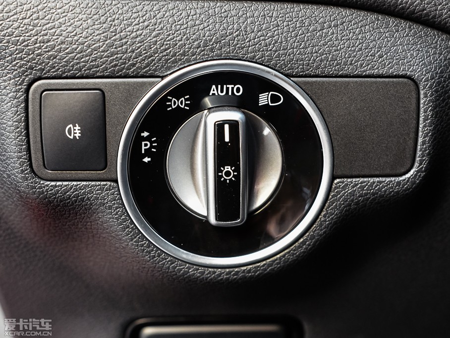 2015YGLA(M) GLA 260 4MATIC