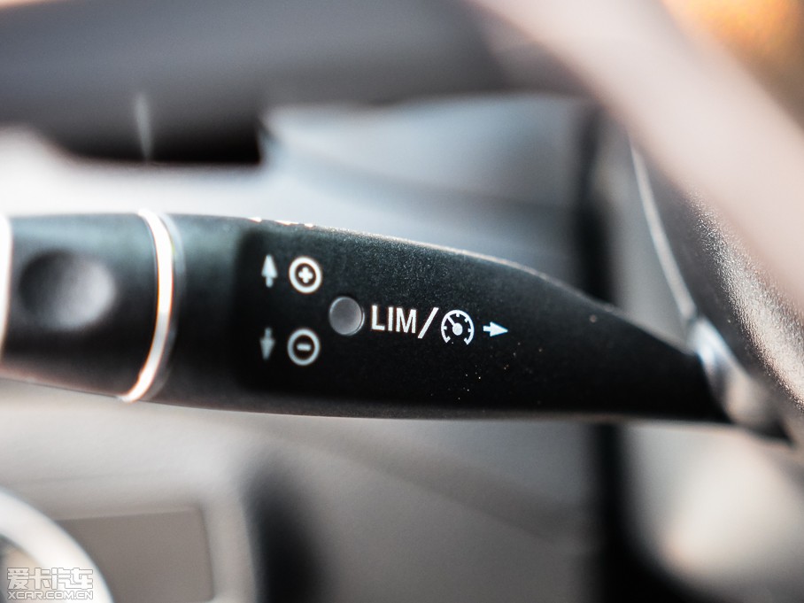 2015YGLA(M) GLA 260 4MATIC