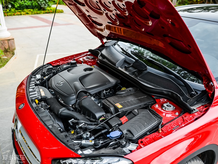 2015YGLA(M(jn)) GLA 260 4MATIC