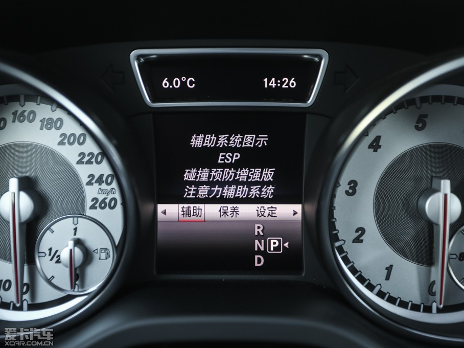 2015YGLA(M) GLA 260 4MATIC