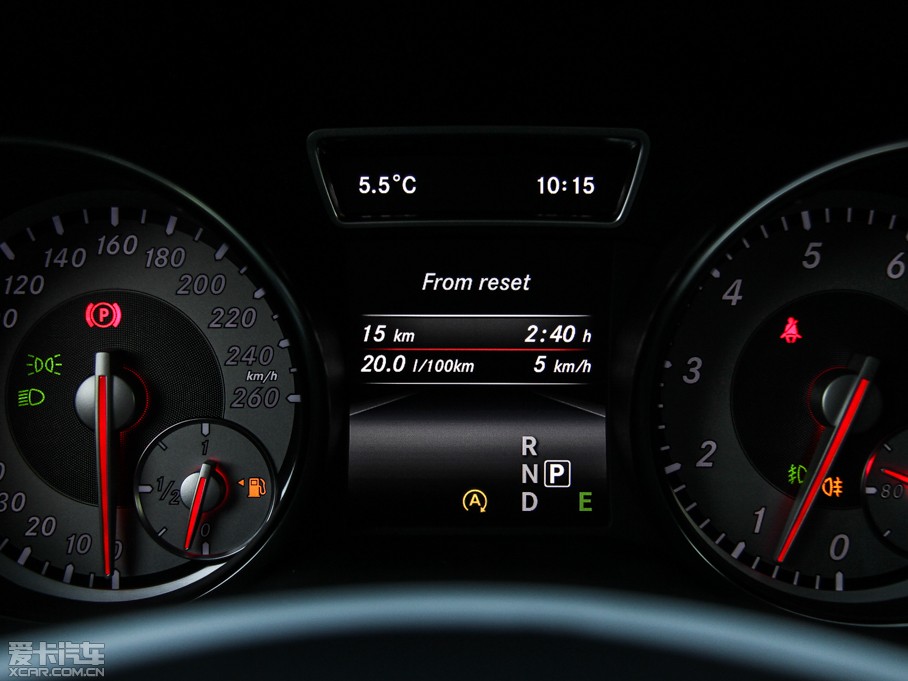 2015YGLA(M) GLA 200