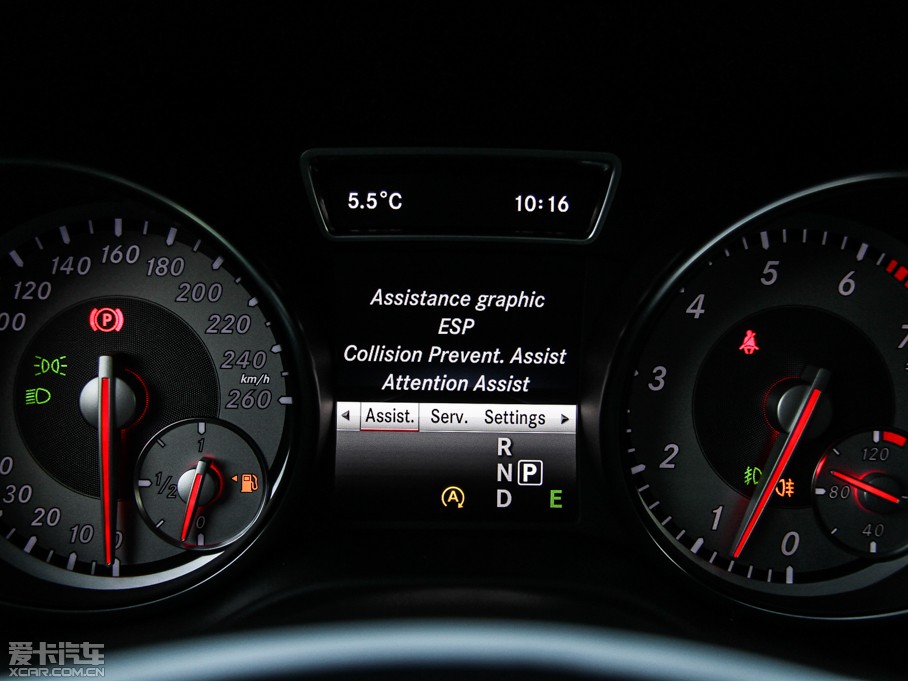 2015YGLA(M(jn)) GLA 200