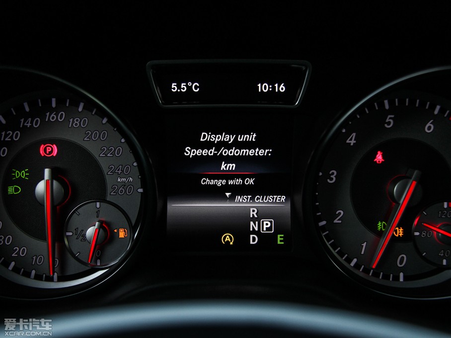 2015YGLA(M) GLA 200