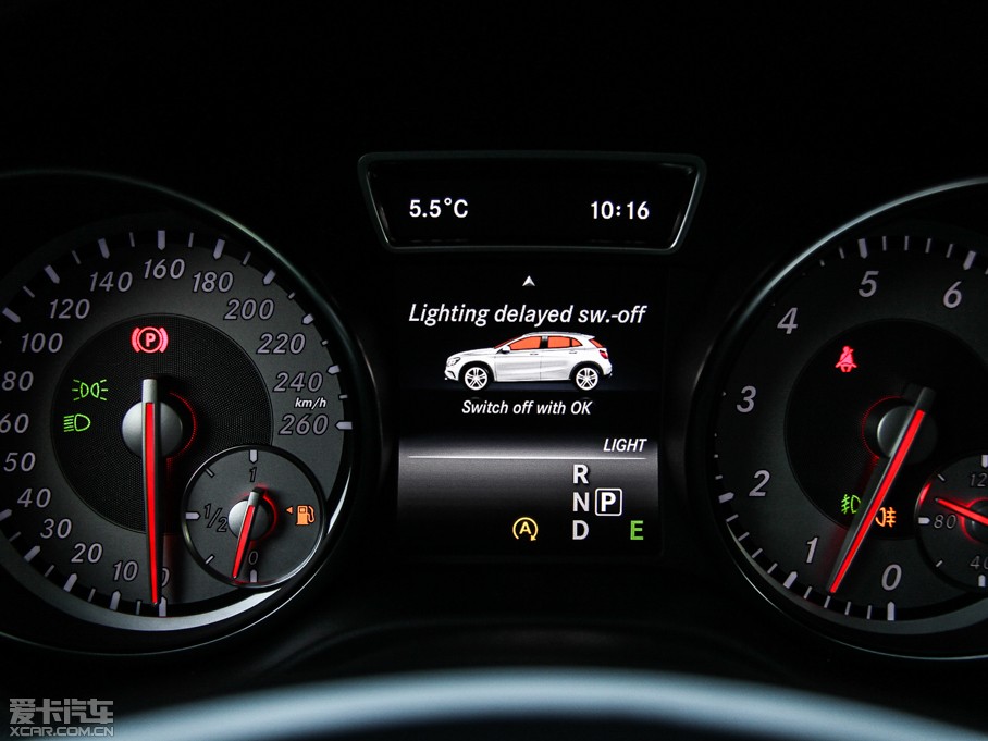 2015YGLA(M) GLA 200