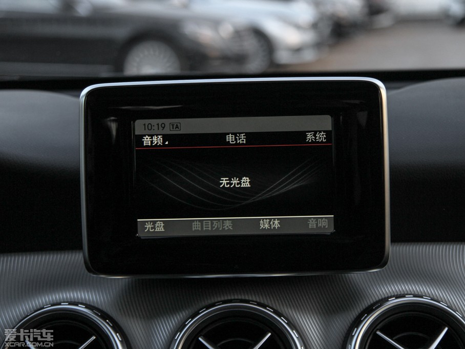 2015YGLA(M) GLA 200