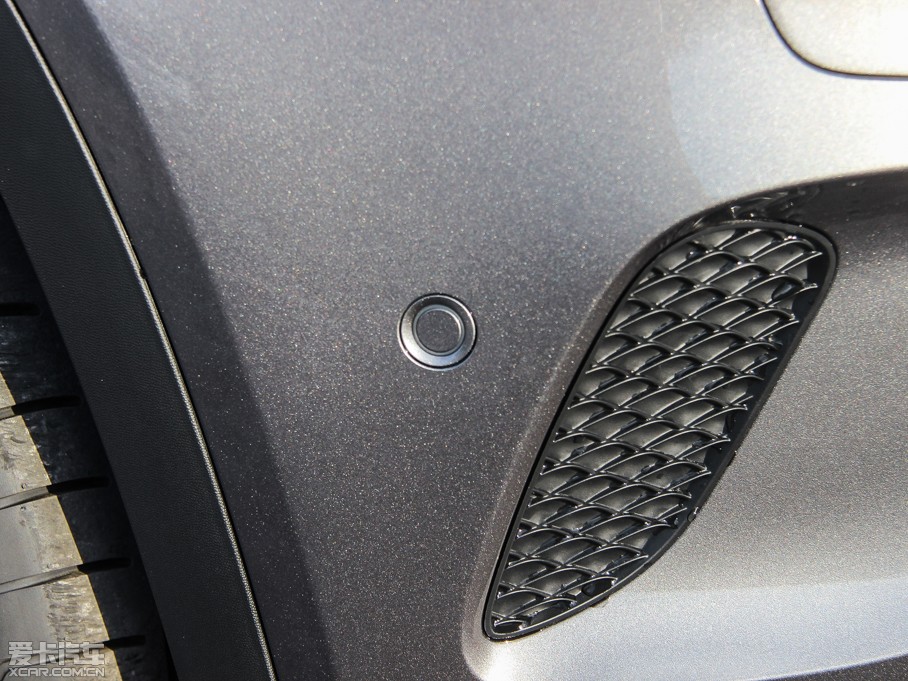 2015YGLA(M) GLA 200