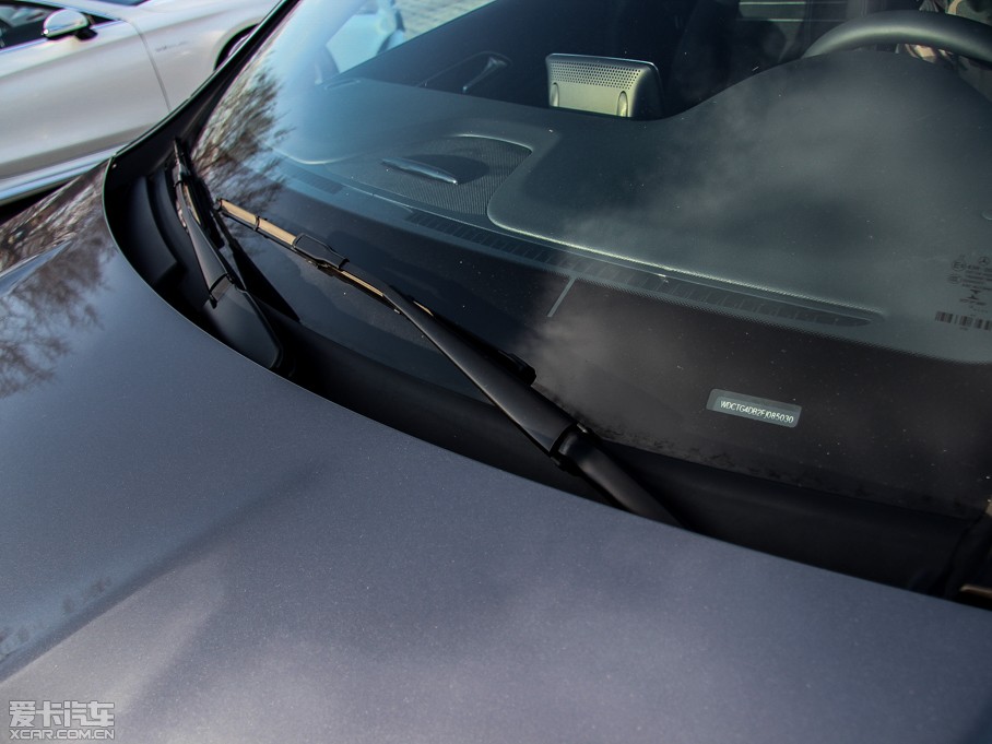 2015YGLA(M(jn)) GLA 200