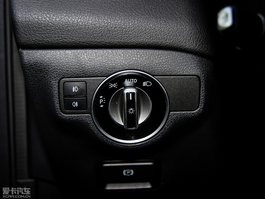 2015YGLA(M) GLA 200