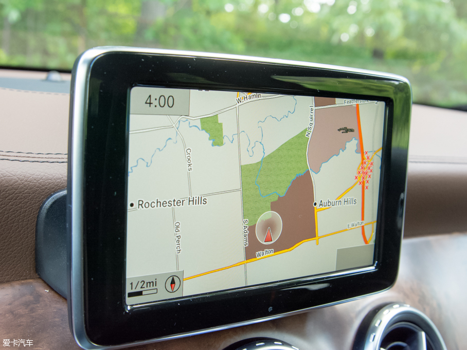 2015YGLA(M(jn)) UK-Version 250