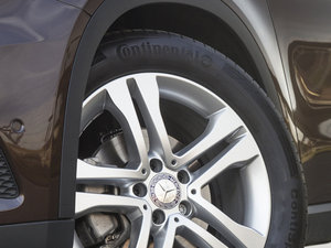 2015UK-Version 200 ^