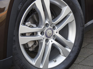 2015UK-Version 200 ^