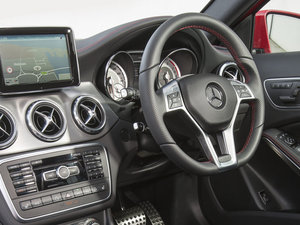 2015UK-Version 250 п؅^