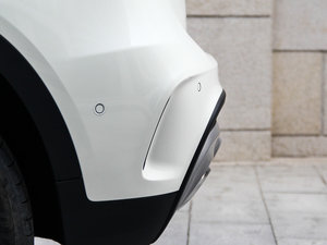 2015GLA 260 4MATIC ^