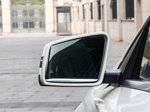 2015GLA 260 4MATIC ^