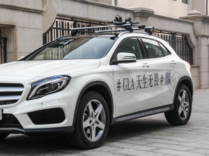 2015GLA 260 4MATIC ^
