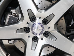 2015GLA 260 4MATIC ^