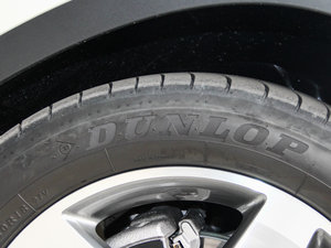 2015GLA 260 4MATIC ^