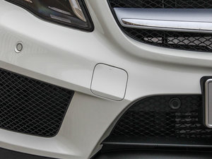 2015GLA 260 4MATIC ^