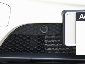 2015GLA 260 4MATIC ^