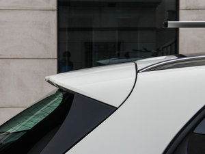 2015GLA 260 4MATIC (x)(ji)^