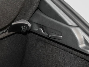 2015GLA 260 4MATIC g