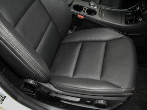 2015GLA 260 4MATIC g