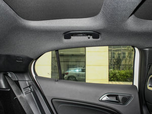 2015GLA 260 4MATIC g