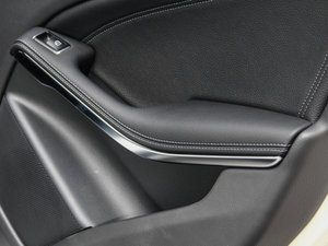 2015GLA 260 4MATIC g