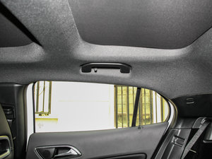 2015GLA 260 4MATIC g