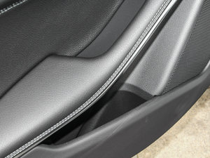 2015GLA 260 4MATIC g