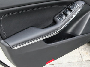 2015GLA 260 4MATIC g