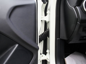 2015GLA 260 4MATIC g