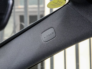 2015GLA 260 4MATIC g