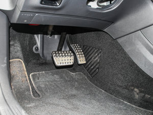 2015GLA 260 4MATIC g