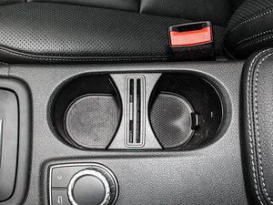 2015GLA 260 4MATIC g