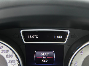 2015GLA 260 4MATIC п؅^(q)