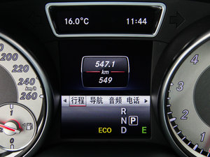 2015GLA 260 4MATIC п؅^