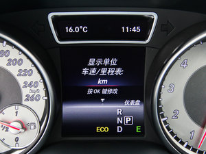 2015GLA 260 4MATIC п؅^(q)