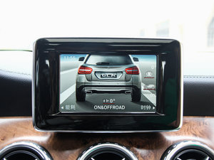 2015GLA 260 4MATIC п؅^(q)