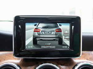 2015GLA 260 4MATIC п؅^(q)