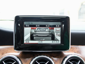 2015GLA 260 4MATIC п؅^(q)