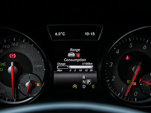 2015GLA 200 п؅^(q)