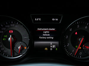 2015GLA 200 п؅^(q)