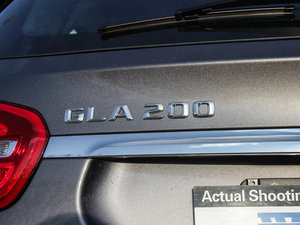 2015GLA 200 ^