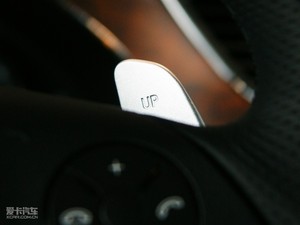 2009��AMG CLS 63 �п؅^