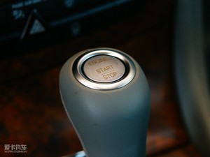 2009��AMG CLS 63 �п؅^